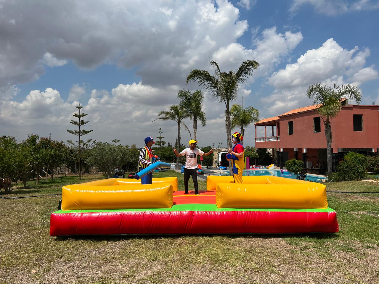 location château gonflable Casablanca; vente château gonflable Maroc; château gonflable pour enfants; location jeu gonflable à Rabat; château gonflable événement; location structure gonflable Maroc; château gonflable anniversaire; location châteaux gonflables pour fête; vente château gonflable professionnel; animation château gonflable