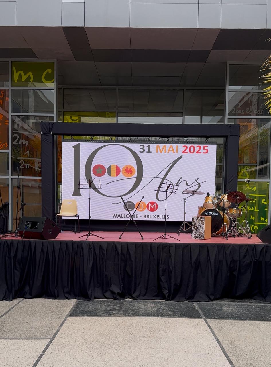 Écran LED outdoor match Coupe d’Afrique Casablanca - Best Agency; Location écran LED indoor diffusion match CAF Marrakech; Écran LED haute définition pour fans Coupe d’Afrique Rabat; Diffusion en direct match Coupe d’Afrique sur écran LED El Jadida; Écran LED géant événement sportif Coupe d’Afrique Best Agency; Installation écran LED pour soirée foot Coupe d’Afrique; Écran LED haute définition mariage et conférence Casablanca; Écran LED modulable concert et lancement produit Marrakech; Écran LED professionnel soirée d’entreprise Rabat; Location écran LED indoor/outdoor événement haut de gamme Best Agency; Écran LED géant festival et spectacle El Jadida; Écran LED pour animation musicale et DJ Casablanca